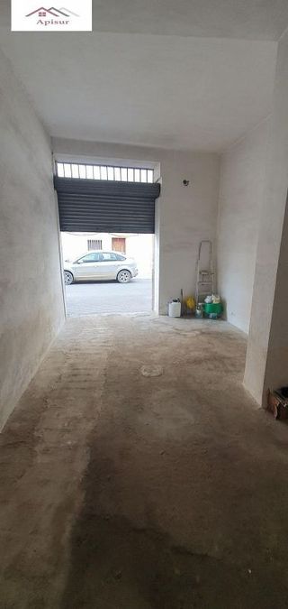 Local comercial en venta en Ctra. Circunvalación - La Magdalena en Jaén