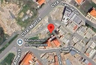 Terreno en venta en Guadix