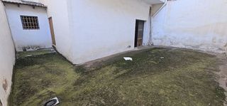 Local comercial en venta en Novelda