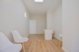 Local comercial en venta en Cervantes en Granada