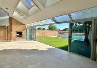 Casa adosada en alquiler en La Finca en Pozuelo de Alarcón