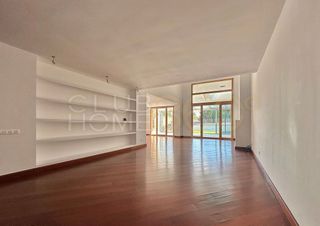 Casa adosada en alquiler en La Finca en Pozuelo de Alarcón