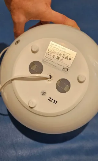 Lampada da tavolo bianca