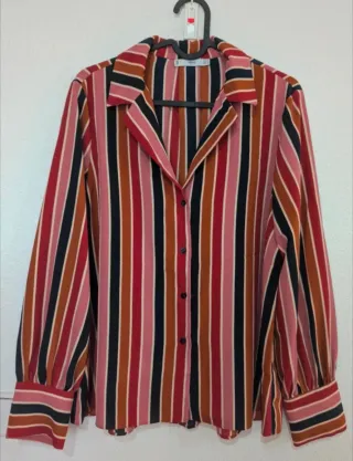 Blusa de Rayas MNG - Talla M - Estilo Retro/Casual