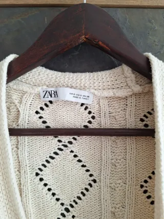 Chaqueta Zara punto.