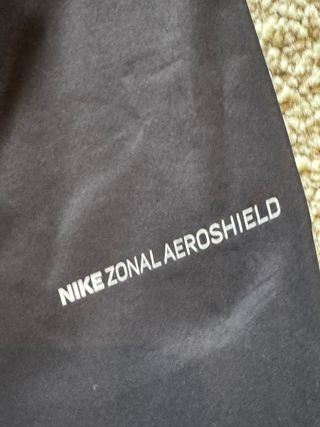 Chaqueta Nike Running Negra