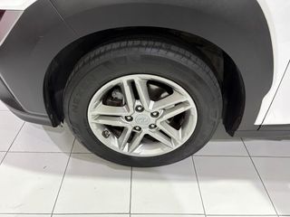 Hyundai Kona MAXX 1.0 TGDI 48V 120 CV 2WD 5P