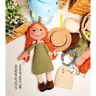 Amigurumi Ana de las Tejas Verdes muñeca