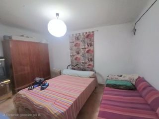 Casa adosada en venta en Linares