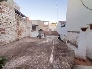 Casa adosada en venta en Linares