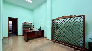 Local comercial en alquiler en Carranque - Haza Cuevas en Málaga