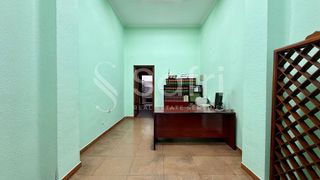 Local comercial en alquiler en Carranque - Haza Cuevas en Málaga