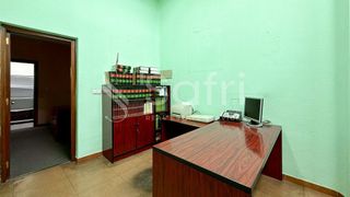 Local comercial en alquiler en Carranque - Haza Cuevas en Málaga