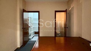 Local comercial en alquiler en Carranque - Haza Cuevas en Málaga