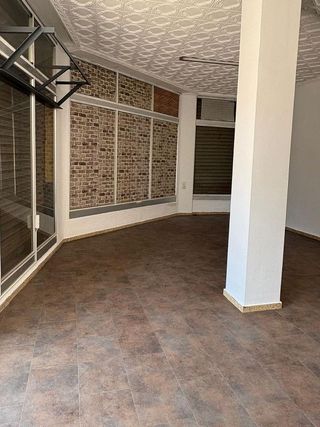 Local comercial en venta en Picassent