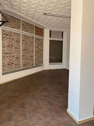Local comercial en venta en Picassent