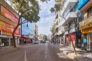 Oficina en alquiler en Zona Puerto Deportivo en Fuengirola