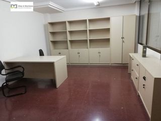 Oficina en alquiler en Centro Ciudad en León