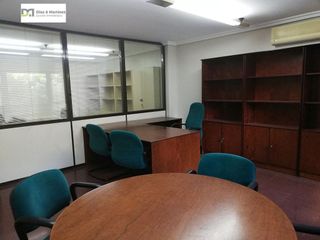Oficina en alquiler en Centro Ciudad en León