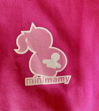 CESTA PORTAMUÑECAS + BOLSA ACCESORIOS”MIMIMAMY”