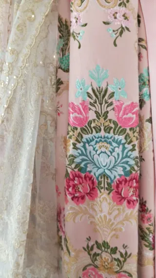 Traje de Fallera Rosa y colores