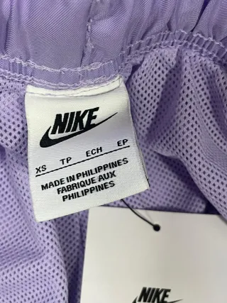 Pantalón corto Nike hombre morado