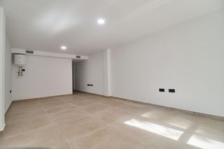 Oficina en alquiler en Zona Puerto Deportivo en Fuengirola