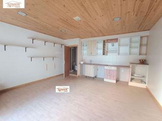 Local comercial en venta en Barañain