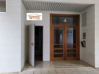 Local comercial en venta en Barañain