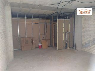 Local comercial en venta en Barañain