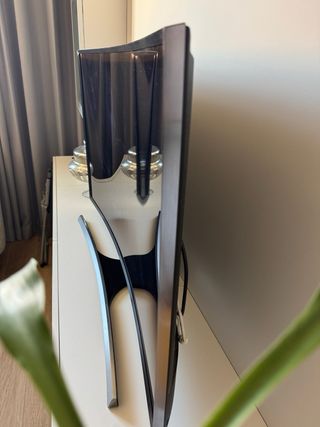 TV 55 Curva Plata/Negro, modelo ue48ju7500txxc