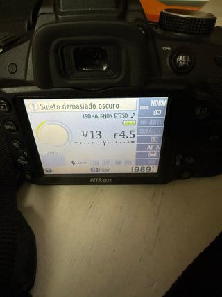 Cámara Nikon Negra