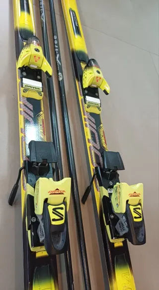 Esquís Alpinos SALOMÓN