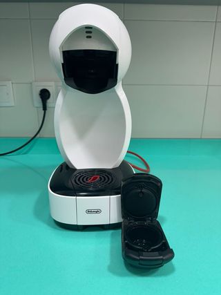 Cafetera Dolce Gusto DeLonghi Blanca