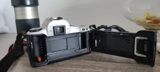 Cámara Canon EOS 300 + Objetivo