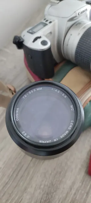 Cámara Canon EOS 300 + Objetivo