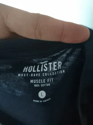 Camiseta Hollister Muscle Fit Talla L