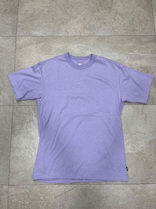 Camiseta Nike Y2K Mini Swoosh Morada