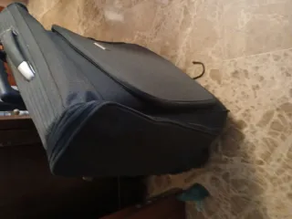 Portatraje John Travel con ruedas