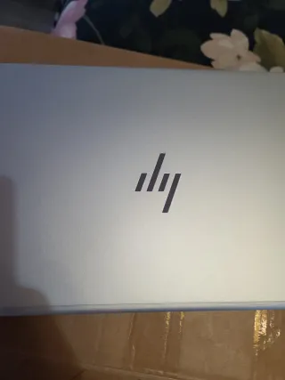 HP EliteBook 840 G10 Notebook PC Plata