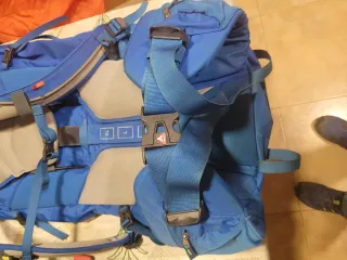 Mochila Vaude 60L Azul y Amarillo