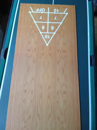 Futbolín con diferentes juegos billar, pin pon etc