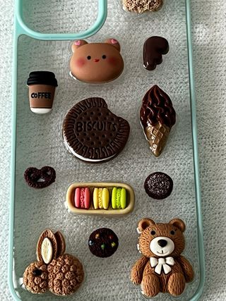 Cover iPhone 13 con Charms