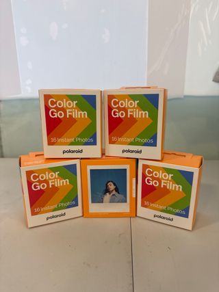 80 Fotos Polaroid Go Color Film