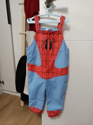 Peto Nieve Spiderman talla 24-36 meses