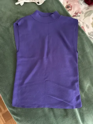 Top morado Tintoretto
