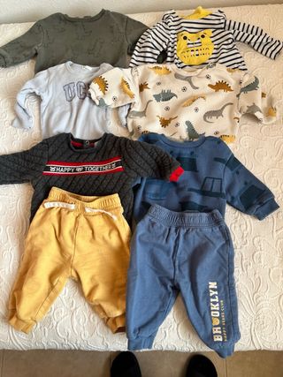 Lote de ropa bebé 6m