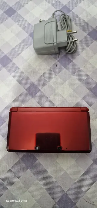 Nintendo 3DS Rosso