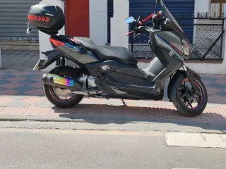 Yamaha XMAX 250cc Negra