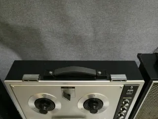 Magnetófono Sony TC-630